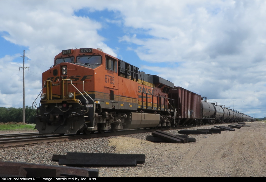 BNSF 6785 DPU